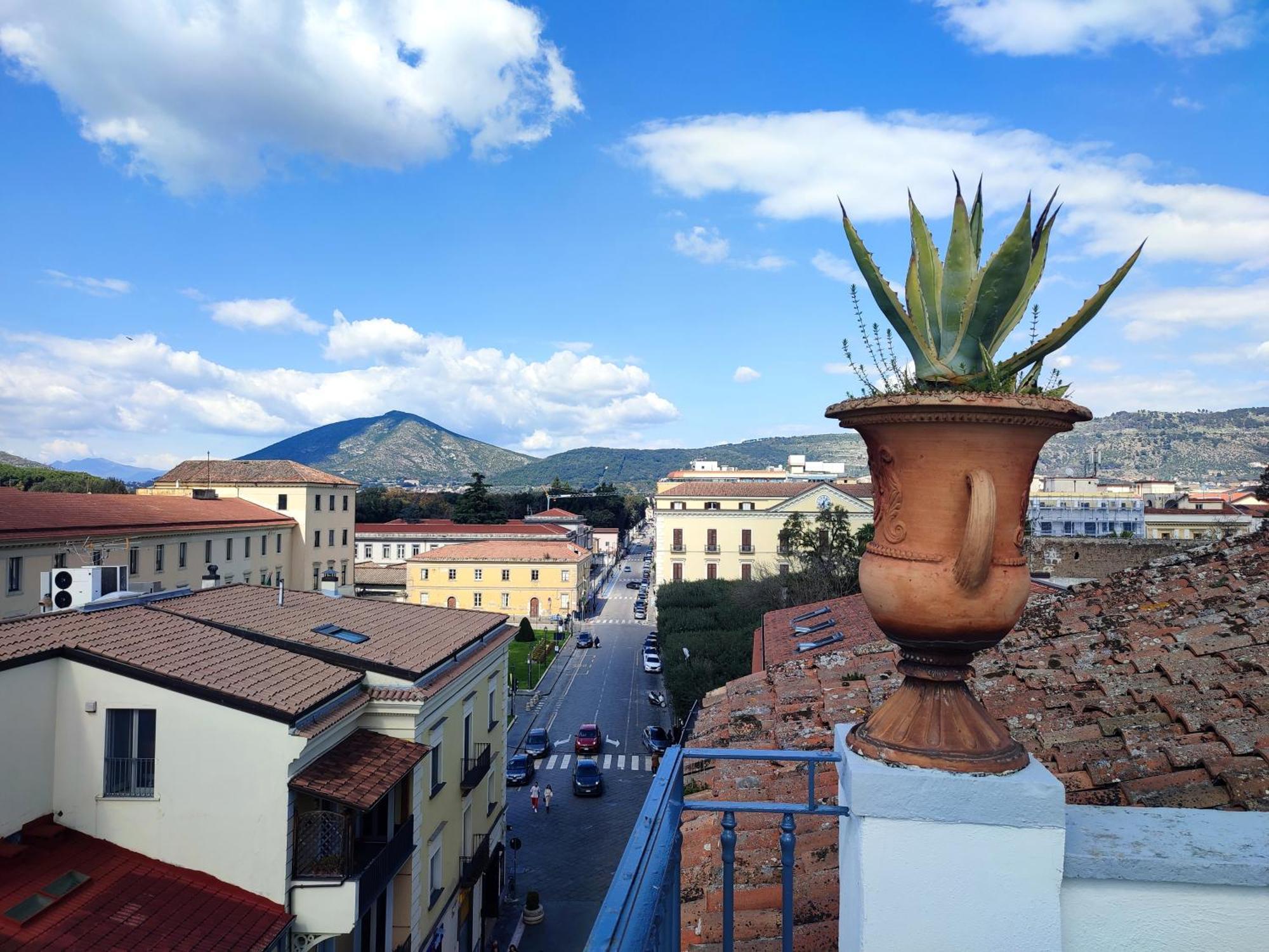 Terrazza Reale - Suite 2 Caserta Esterno foto